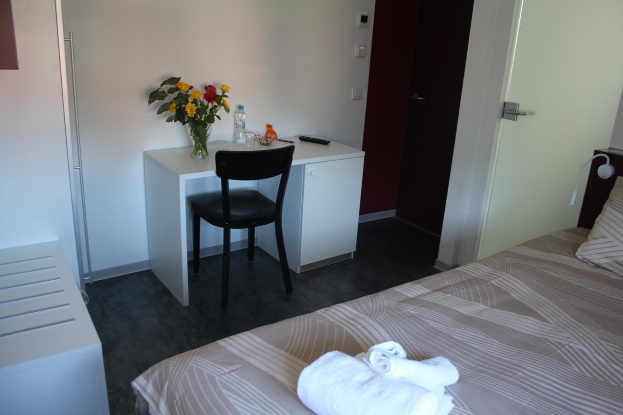 Albergo Porta Verzasca Gordola Extérieur photo