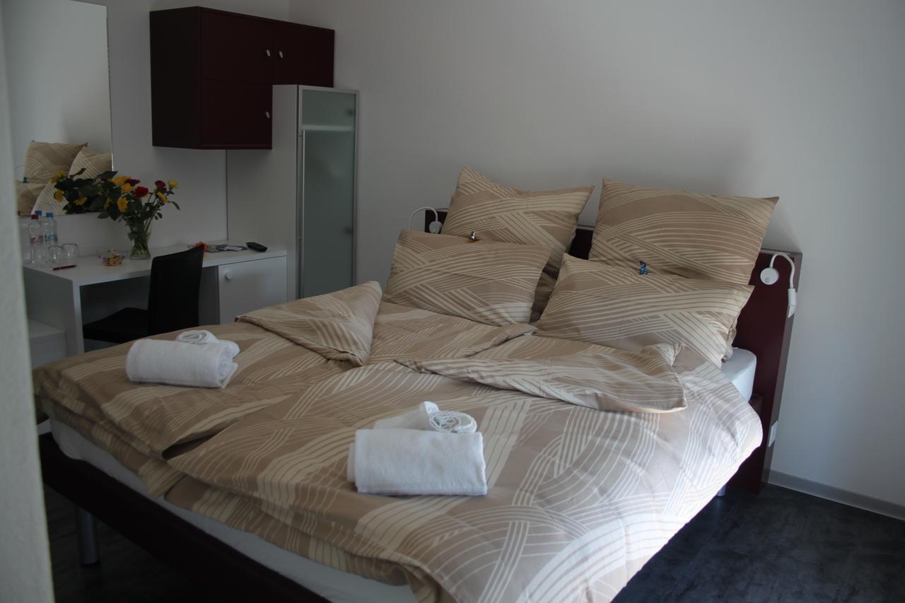 Albergo Porta Verzasca Gordola Extérieur photo