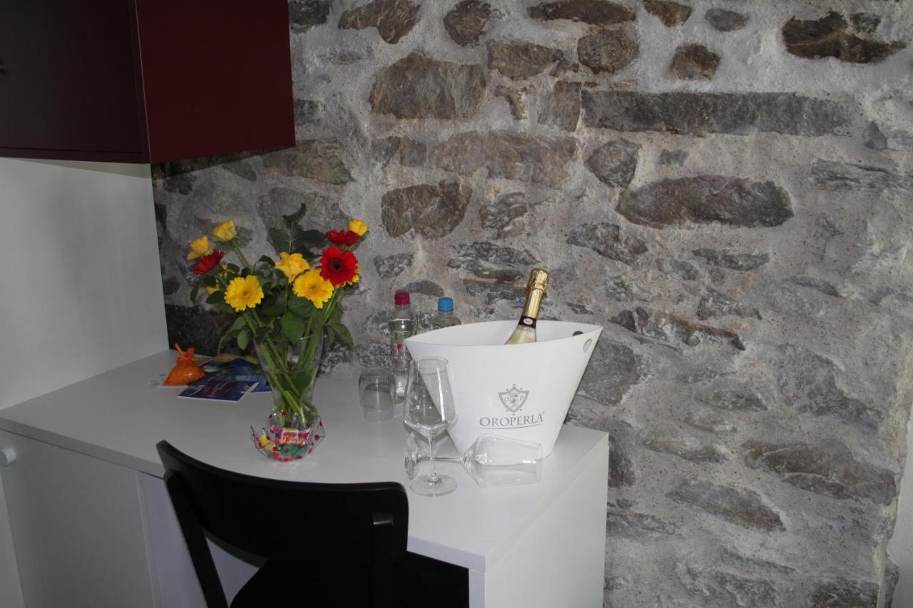 Albergo Porta Verzasca Gordola Extérieur photo